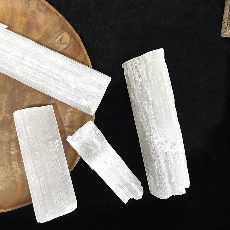 9Dzine Selenite Crystal Raw Stone Original Selenite Raw Gemstone 200 Gm Crystal Selenite Rough Raw Stone Material for Reiki Vastu Meditation Crystal at Home Décor