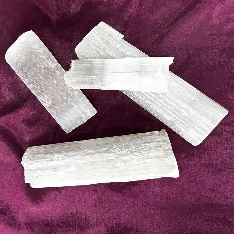 9Dzine Selenite Crystal Raw Stone Original Selenite Raw Gemstone 200 Gm Crystal Selenite Rough Raw Stone Material for Reiki Vastu Meditation Crystal at Home Décor