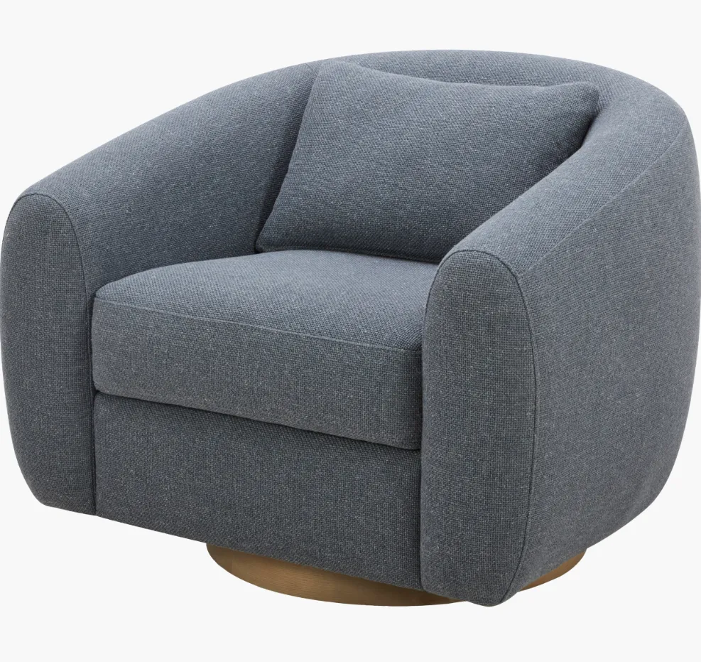 Loma Swivel Chair