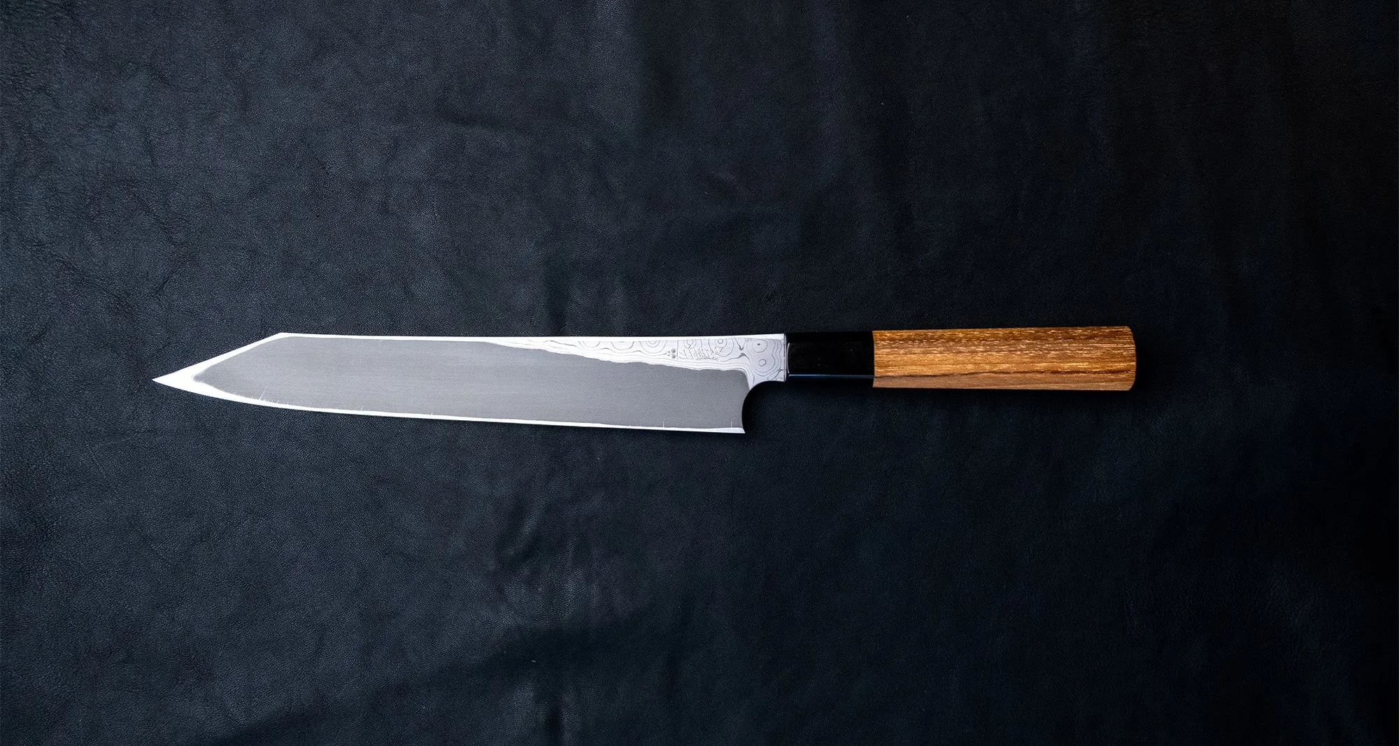 Nigara Kurozome Kiritsuke Yanagiba Aogami #2 Damascus 240mm (9.4")