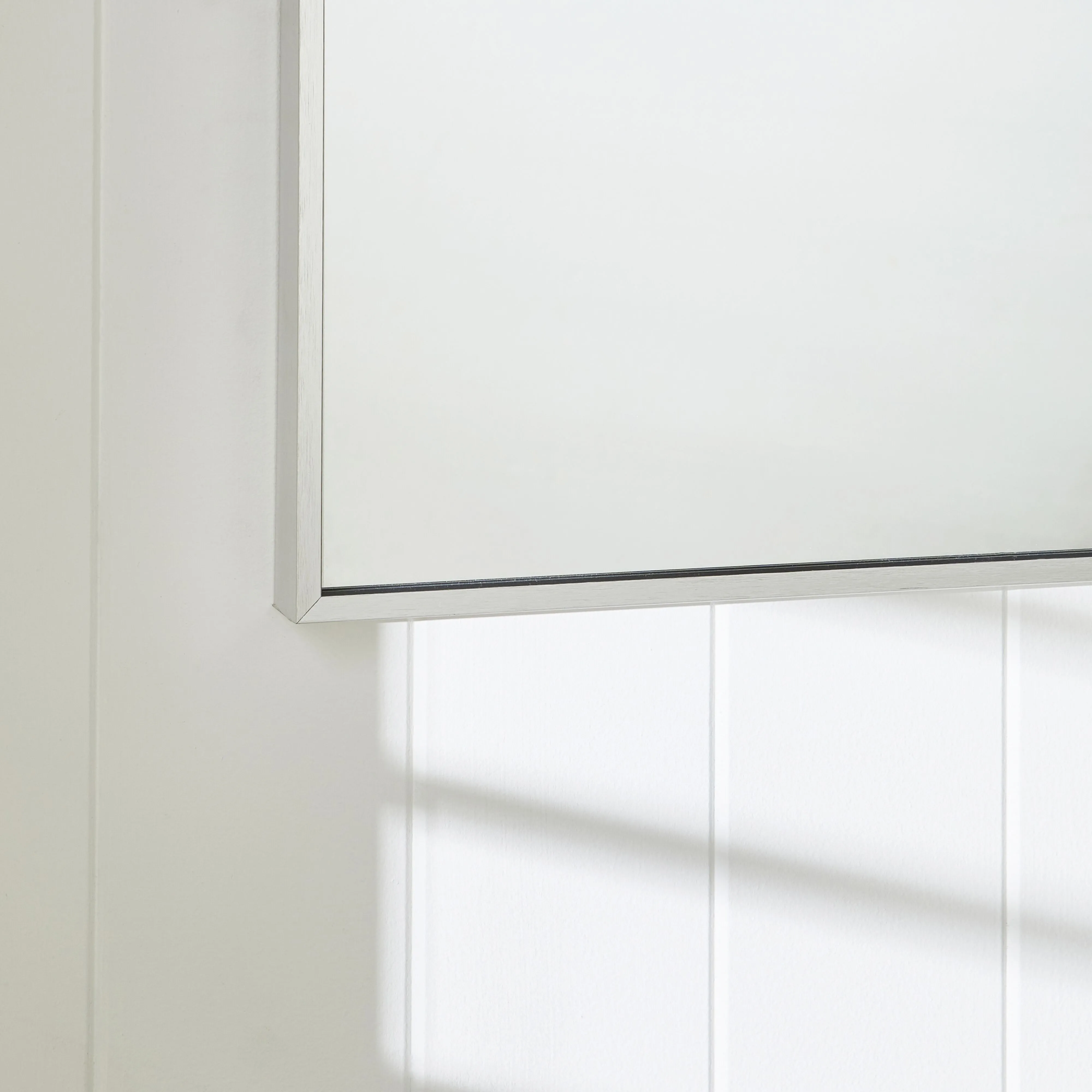 Ovale Mirror 80x60cm Brushed Silver
