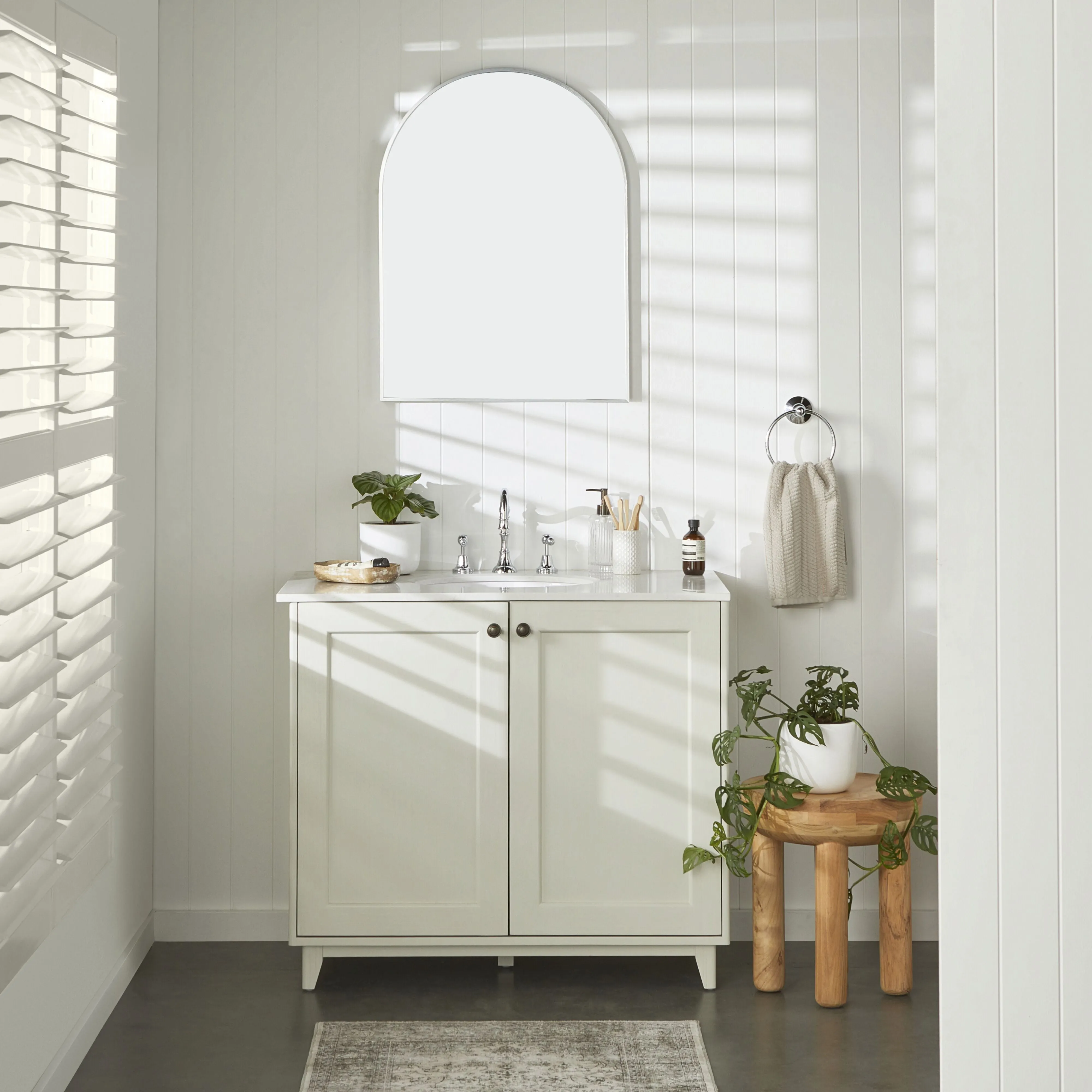 Ovale Mirror 80x60cm Brushed Silver