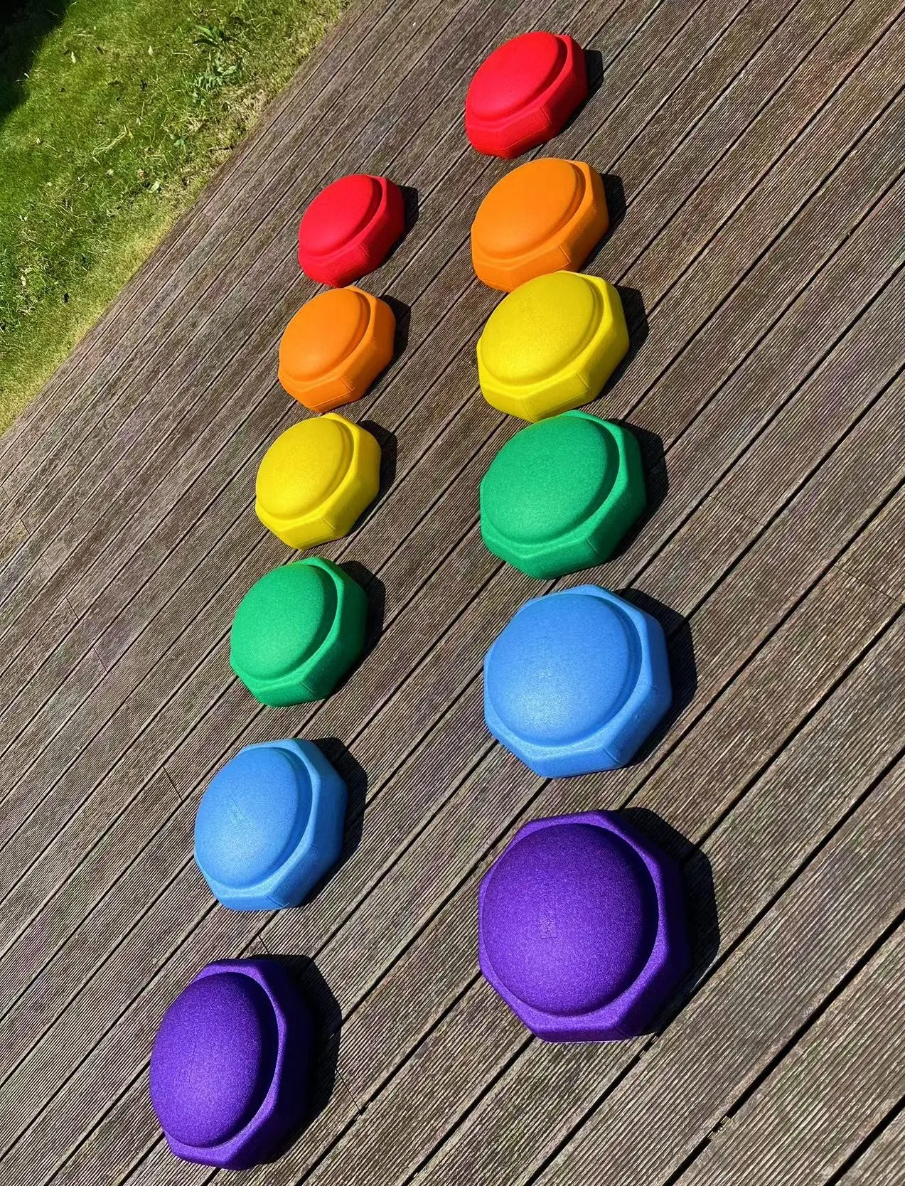 **Pre-order (Ships in 2-3 Weeks)**6 Pieces Rainbow Stepping Stones Set