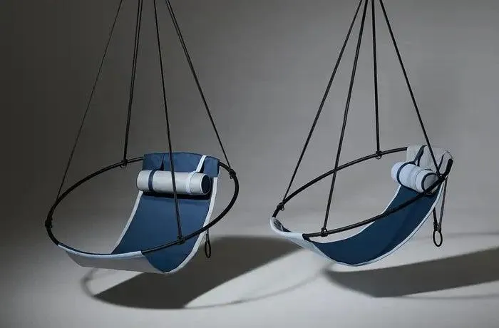 SLING Outdoor Chair in Blues